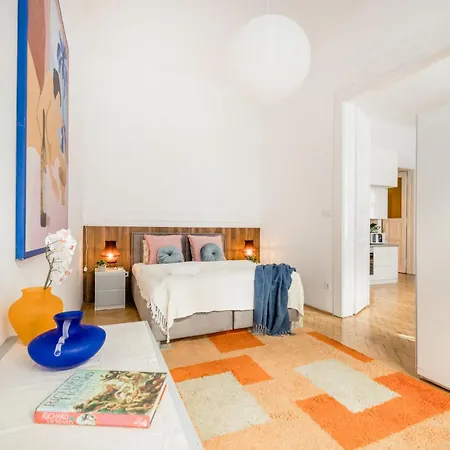 Apartman Discover Your Retreat-walk To Downtown *