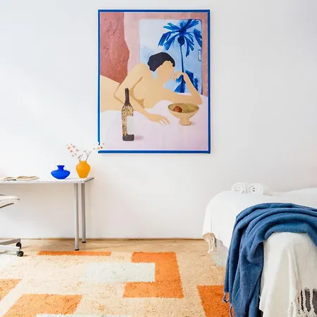 Discover Your Retreat-walk To Downtown Apartman Budapest