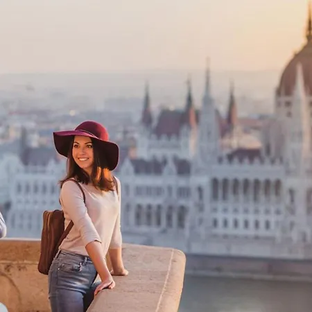 Discover Your Retreat-walk To Downtown بودابست
