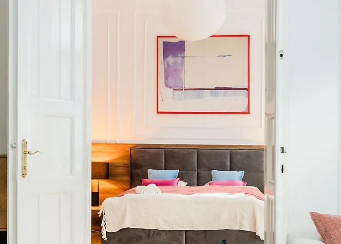 Daire Discover Your Retreat-walk To Downtown