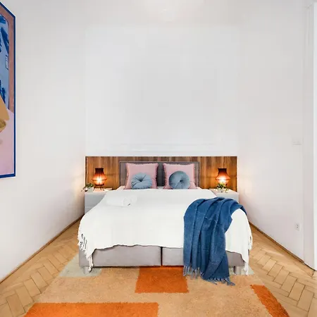 Apartamento Discover Your Retreat-walk To Downtown