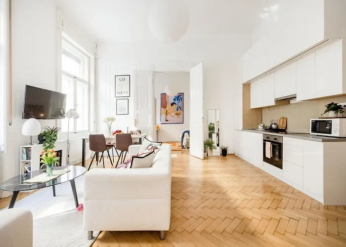 Discover Your Retreat-walk To Downtown * Budapest